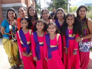 Indian Dancers1