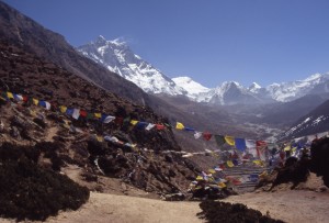 prayer-flags-nepal-1442721